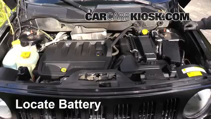 2008 Jeep Patriot Sport 2.4L 4 Cyl. Batterie Changement